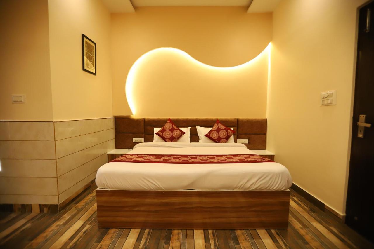 The Park View Hotel Amritsar Extérieur photo